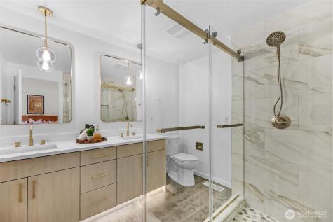 15329 SE 43rd Place Bellevue WA 98006