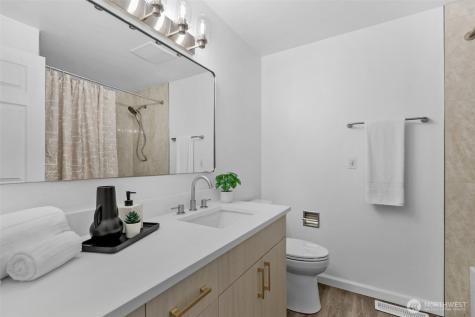 15329 SE 43rd Place Bellevue WA 98006