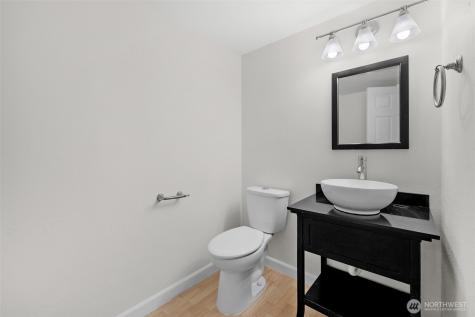 15329 SE 43rd Place Bellevue WA 98006