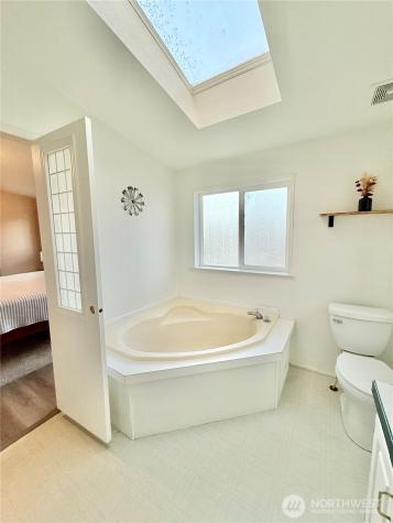 859 Highway 7 Tonasket WA 98855