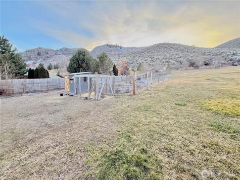 859 Highway 7 Tonasket WA 98855