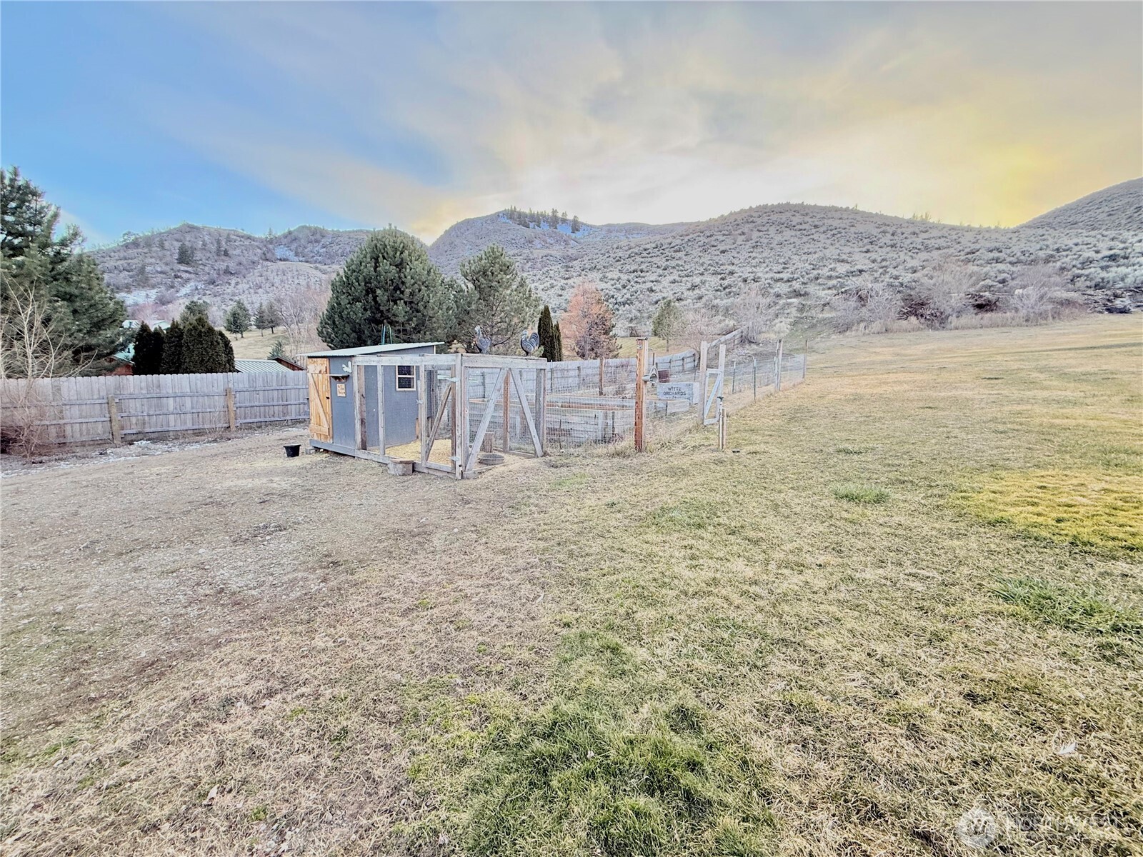 859 Highway 7 Tonasket WA 98855