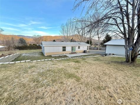 859 Highway 7 Tonasket WA 98855