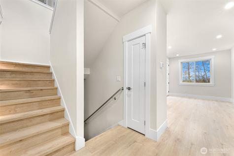 3713 Bristol Street Bellingham WA 98226