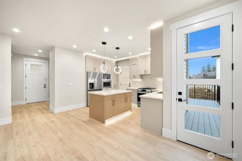 3713 Bristol Street Bellingham WA 98226