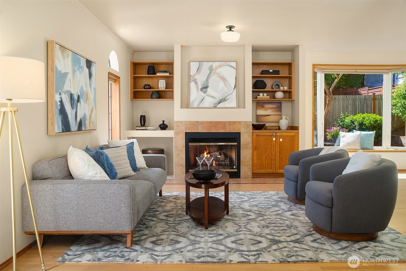 4831 37th Avenue NE Seattle WA 98105