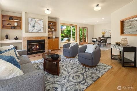 4831 37th Avenue NE Seattle WA 98105