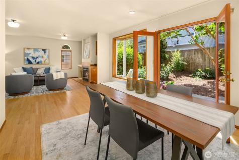 4831 37th Avenue NE Seattle WA 98105