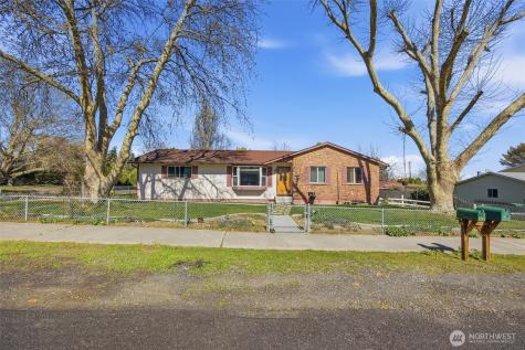 1840 W 11th Avenue Kennewick WA 99337