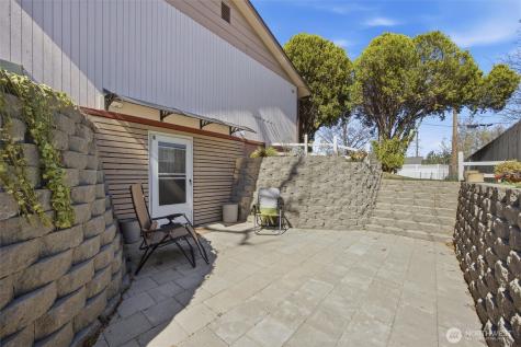 1840 W 11th Avenue Kennewick WA 99337