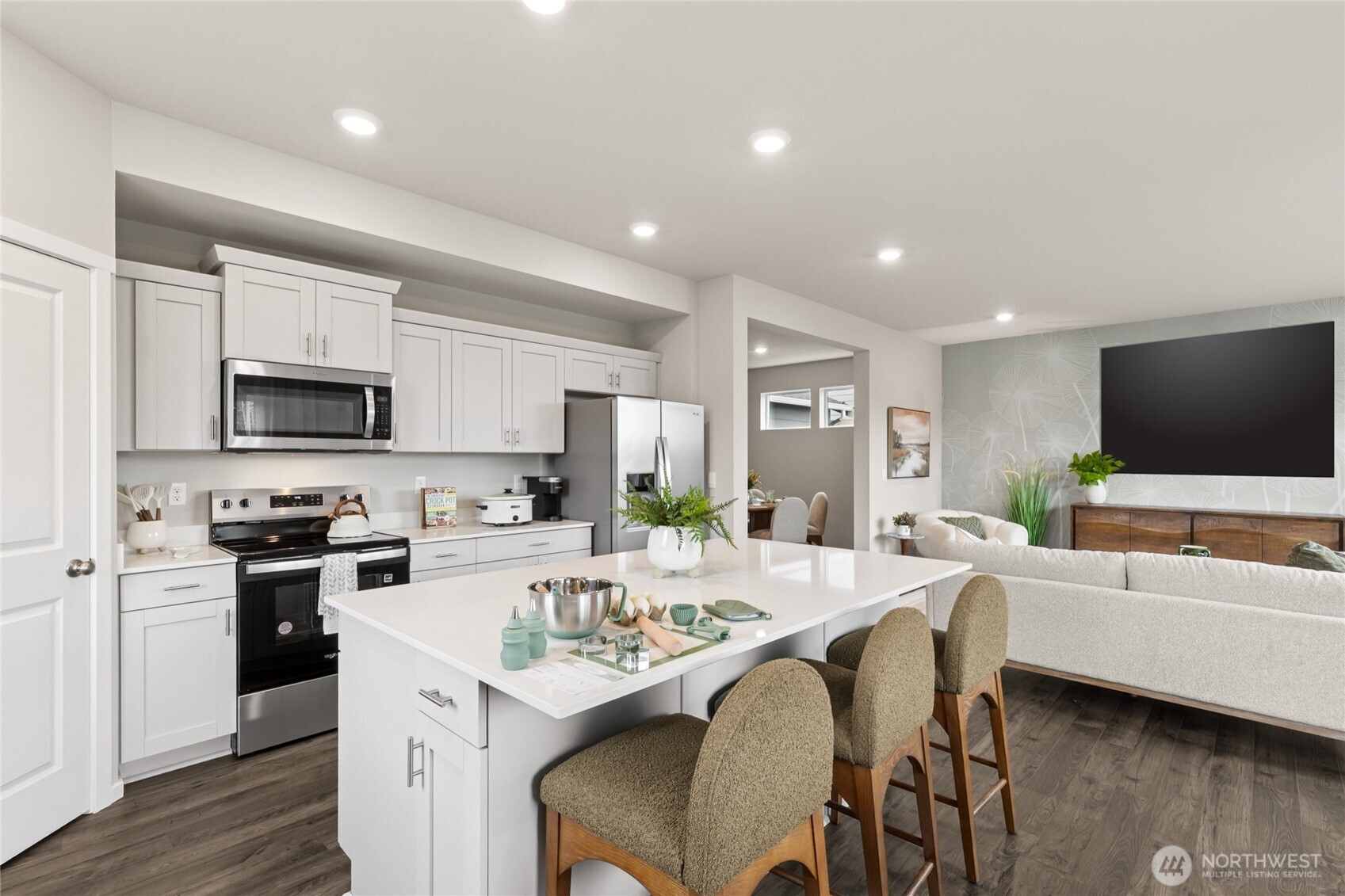 543 Wall Street Buckley WA 98321