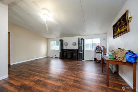 1029 State Street Sedro Woolley WA 98284
