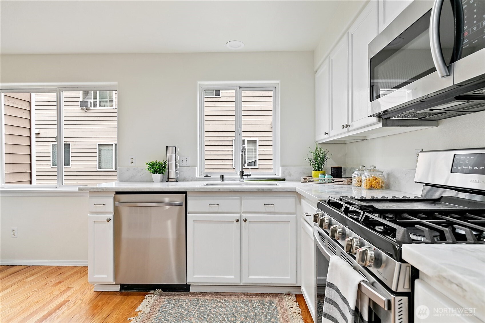 9038 Mary Avenue NW Seattle WA 98117