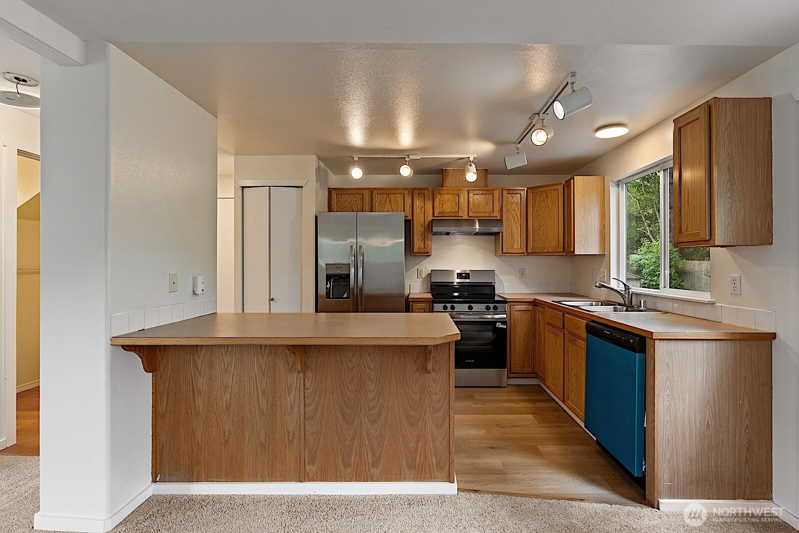 807 29th Avenue SE Puyallup WA 98374