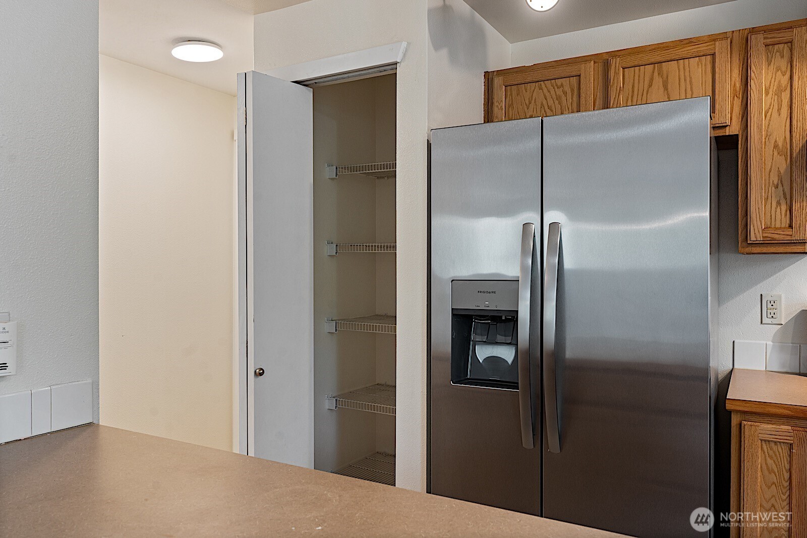 807 29th Avenue SE Puyallup WA 98374
