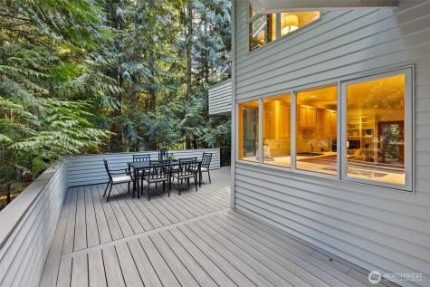 13619 NE 28th Street Bellevue WA 98005