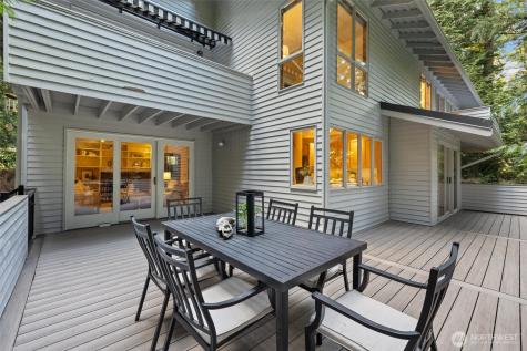 13619 NE 28th Street Bellevue WA 98005