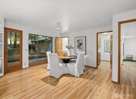 13619 NE 28th Street Bellevue WA 98005