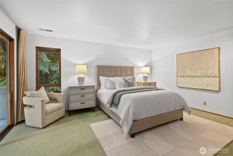 13619 NE 28th Street Bellevue WA 98005