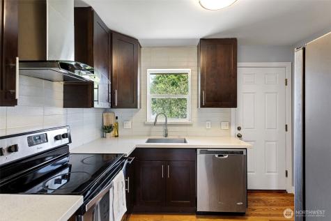 1210 S Lucile Street Seattle WA 98108