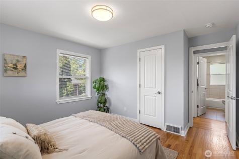 1210 S Lucile Street Seattle WA 98108