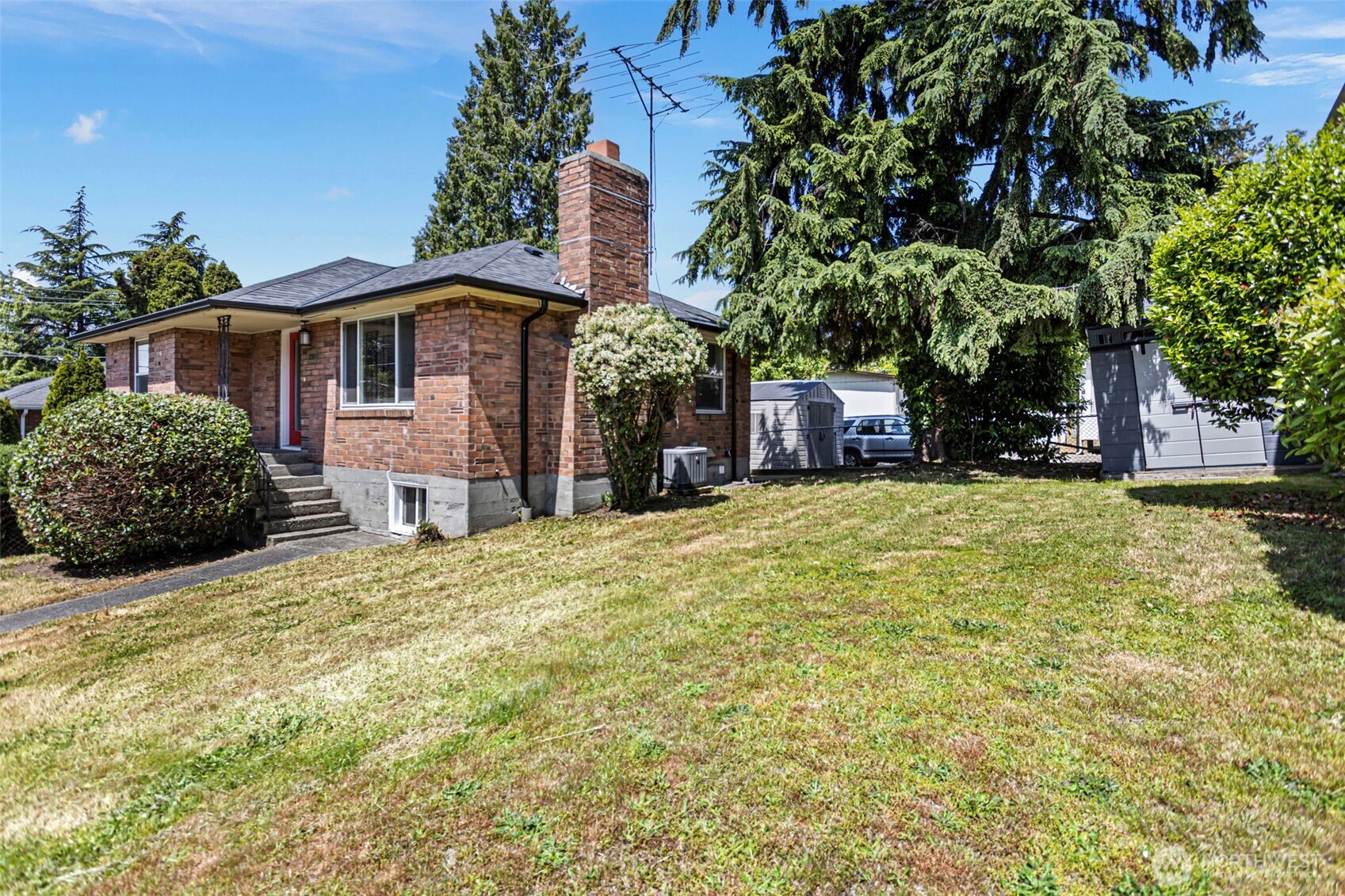 1210 S Lucile Street Seattle WA 98108