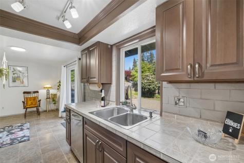 2026 Timber Trail Bothell WA 98012