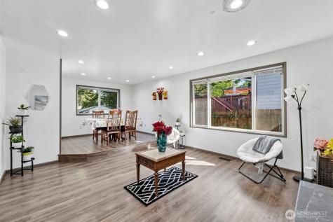 2026 Timber Trail Bothell WA 98012