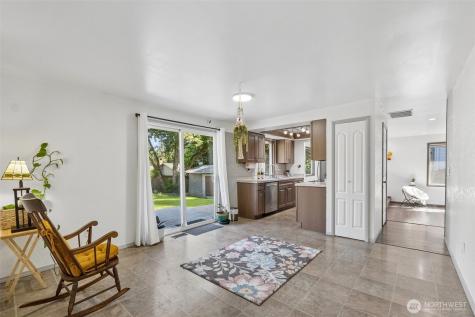 2026 Timber Trail Bothell WA 98012