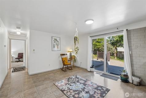 2026 Timber Trail Bothell WA 98012