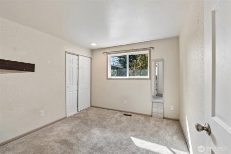 2026 Timber Trail Bothell WA 98012