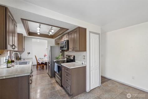 2026 Timber Trail Bothell WA 98012