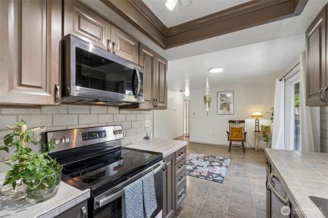2026 Timber Trail Bothell WA 98012