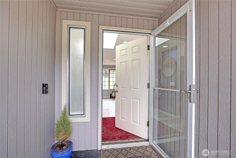 2180 Westwood Place Oak Harbor WA 98277