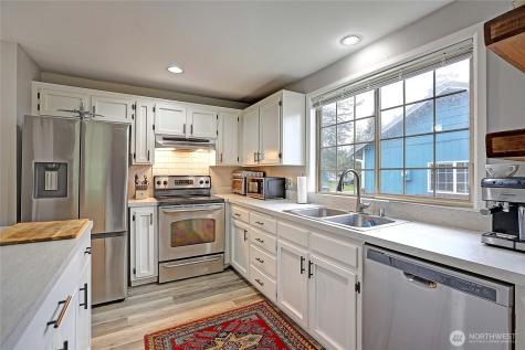 2180 Westwood Place Oak Harbor WA 98277