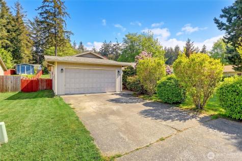 2180 Westwood Place Oak Harbor WA 98277