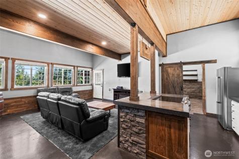 130 Horse Heaven Road Cle Elum WA 98922