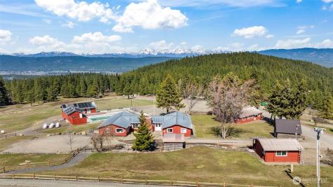 130 Horse Heaven Road Cle Elum WA 98922