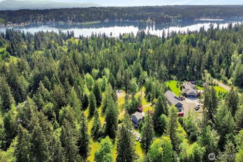 16515 58th Avenue NW Stanwood WA 98292