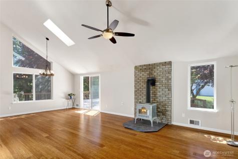 16515 58th Avenue NW Stanwood WA 98292