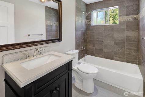 16515 58th Avenue NW Stanwood WA 98292