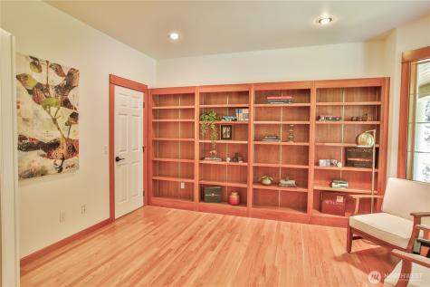 4896 Lucy Lane Langley WA 98260