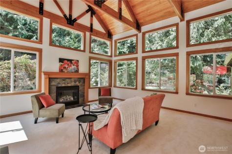 4896 Lucy Lane Langley WA 98260