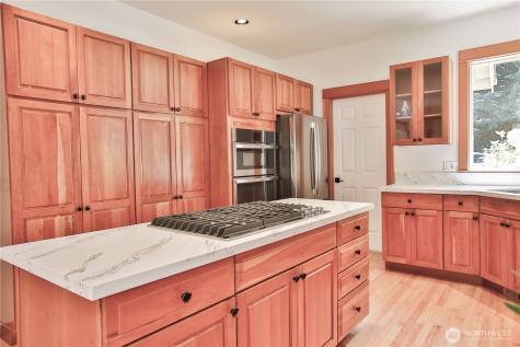 4896 Lucy Lane Langley WA 98260