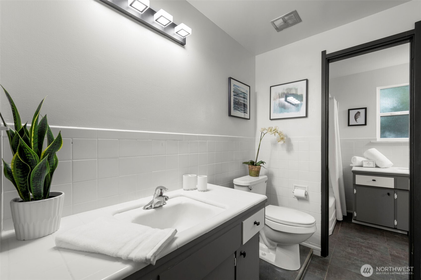 20826 Military Road S Seatac WA 98198