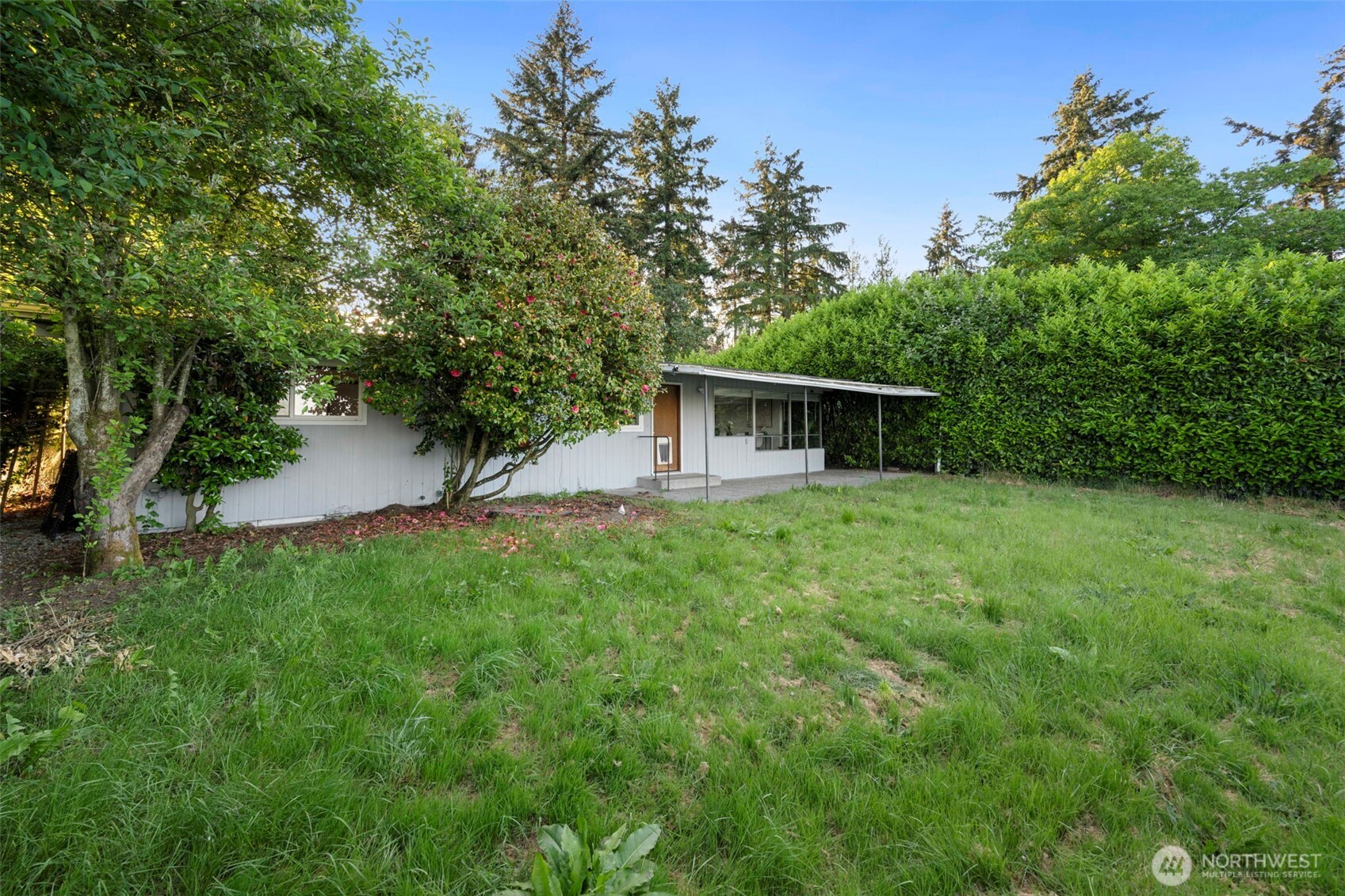20826 Military Road S Seatac WA 98198
