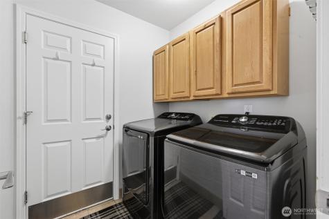 7649 68th Street NE Marysville WA 98270
