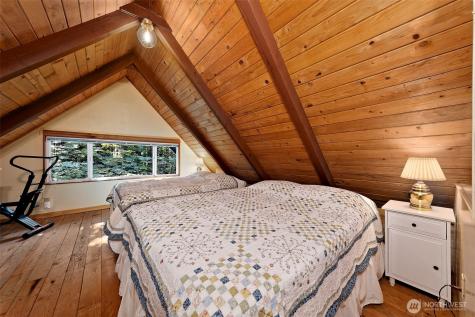 331 N Wynoochee Drive Hoodsport WA 98548