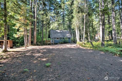 331 N Wynoochee Drive Hoodsport WA 98548