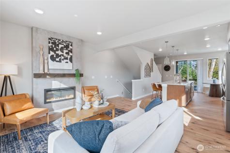 14424 Madison Way Lynnwood WA 98087